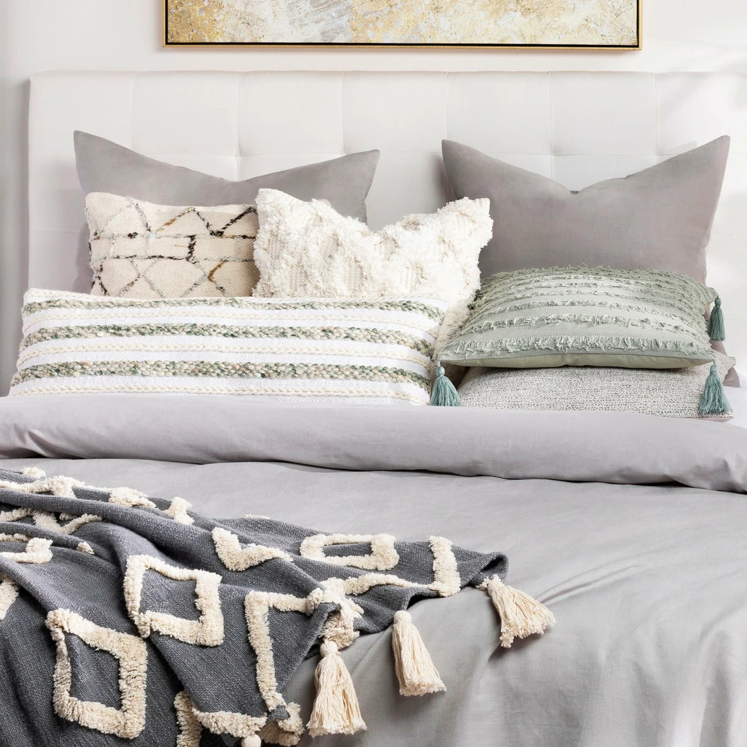 Wholesale โญ SURYA CELIO TEXTURED STRIPE LUMBAR PILLOW ๐ฅ 4 SURYA CELIO TEXTURED STRIPE LUMBAR PILLOW