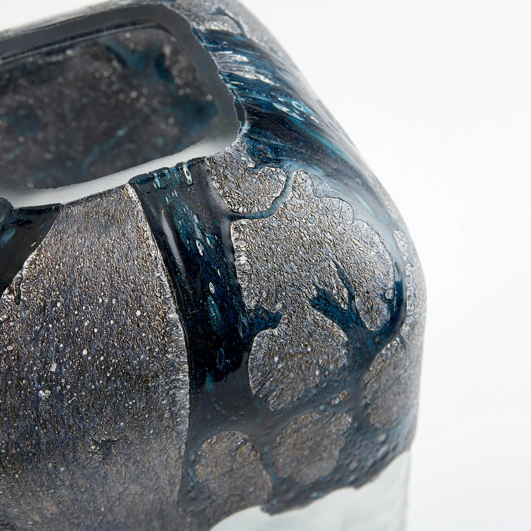 Brand new 🔥 CYAN Pillows + Decor MIDNIGHT SKY VASE 🥰 7 CYAN Pillows + Decor MIDNIGHT SKY VASE