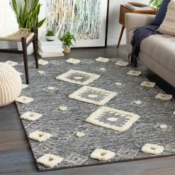 SURYA CHEROKEE BORDERED WOOL RUG: BLACK + CREAM