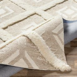 SURYA CHEROKEE DIAMOND WOOL RUG: BEIGE + CREAM