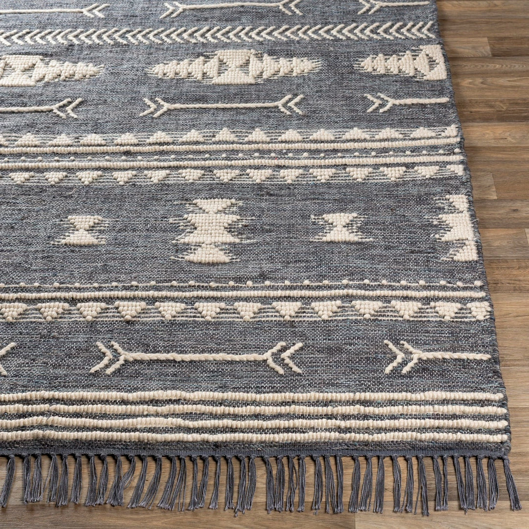 Promo โค๏ธ SURYA CHEYENNE TEXTURED JUTE + WOOL RUG: DENIM ๐ 4 SURYA CHEYENNE TEXTURED JUTE + WOOL RUG: DENIM