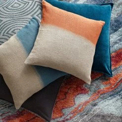 SURYA LUA DIP-DYE PILLOW