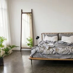 NUEVO DISTRIKT PLATFORM BED Bedroom