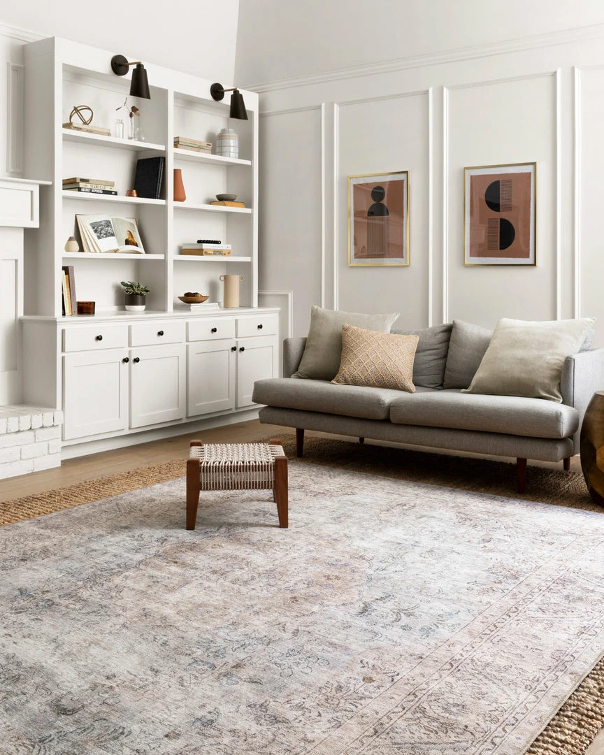 Brand new โค๏ธ LOLOI FREYA VINTAGE PRINT RUG: DISTRESSED SILVER ๐ 2 LOLOI FREYA VINTAGE PRINT RUG: DISTRESSED SILVER