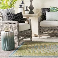 SURYA GARDEN GROOVE CERAMIC STOOL: MINT DIPPED