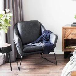 MOES Living Room GREER VINTAGE LEATHER CLUB CHAIR